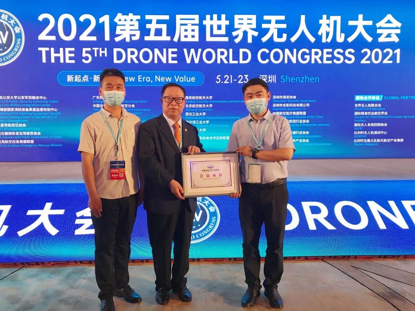 1621928933258621.jpg d6d36adebf4793094f24cc71c8cbad9.jpg